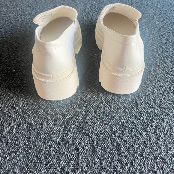 Chunky off-white slip ons - Picture 4 of 4